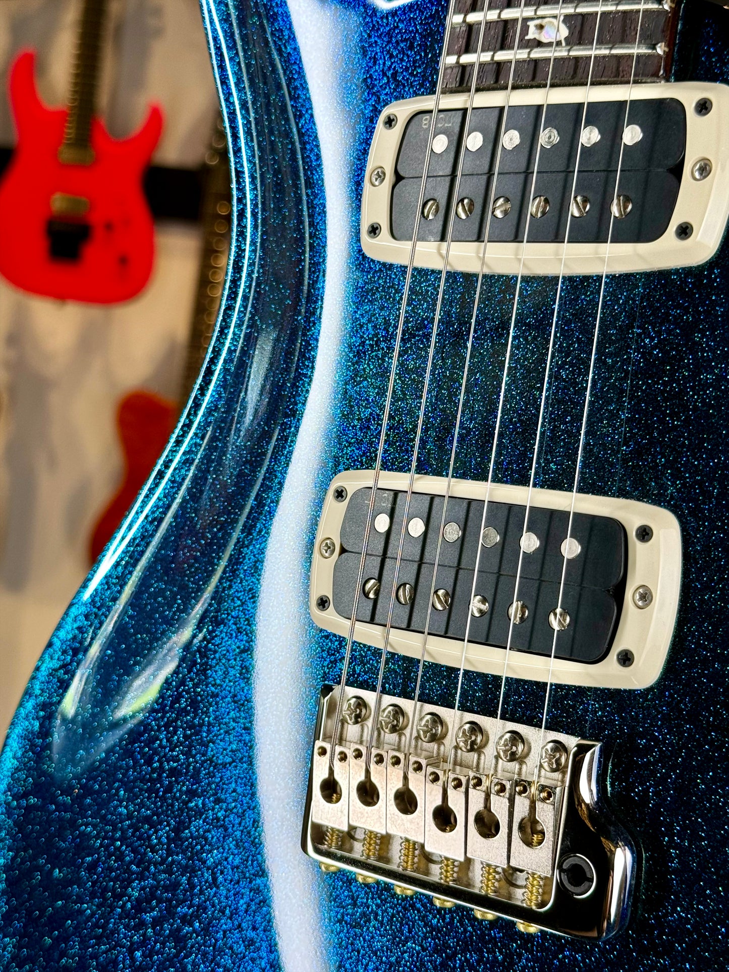 PRS Custom 24-08 Sprayer's Choice | Green to Blue Colorshift Sparkle