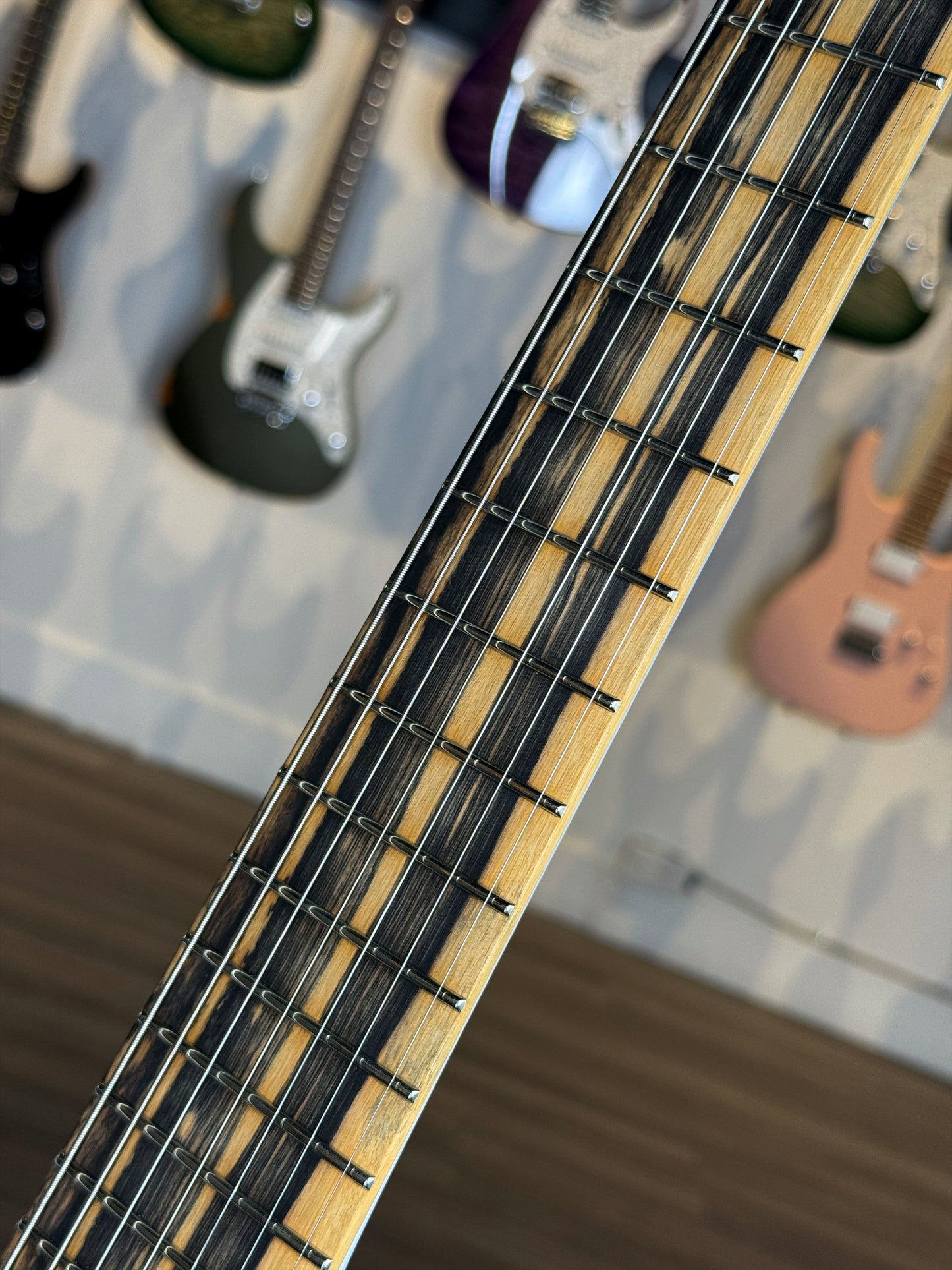 Dunable Gnarwhal 7 USA Custom Shop | Trans White