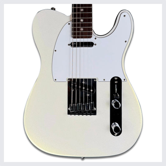 Fender American Ultra Telecaster | Arctic White Pearl