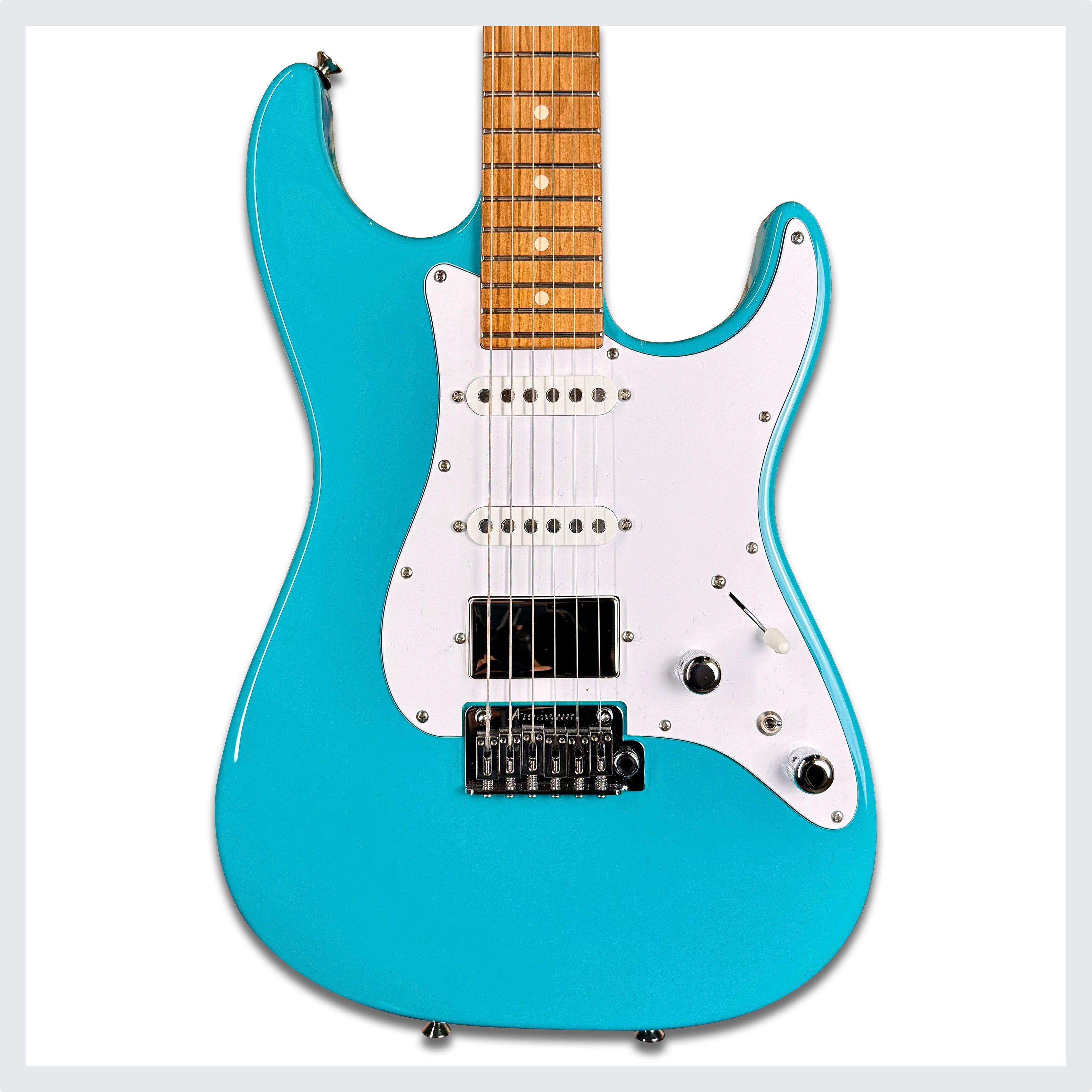 Tom Anderson The Classic | Taos Turquoise – The Vibrato Bar