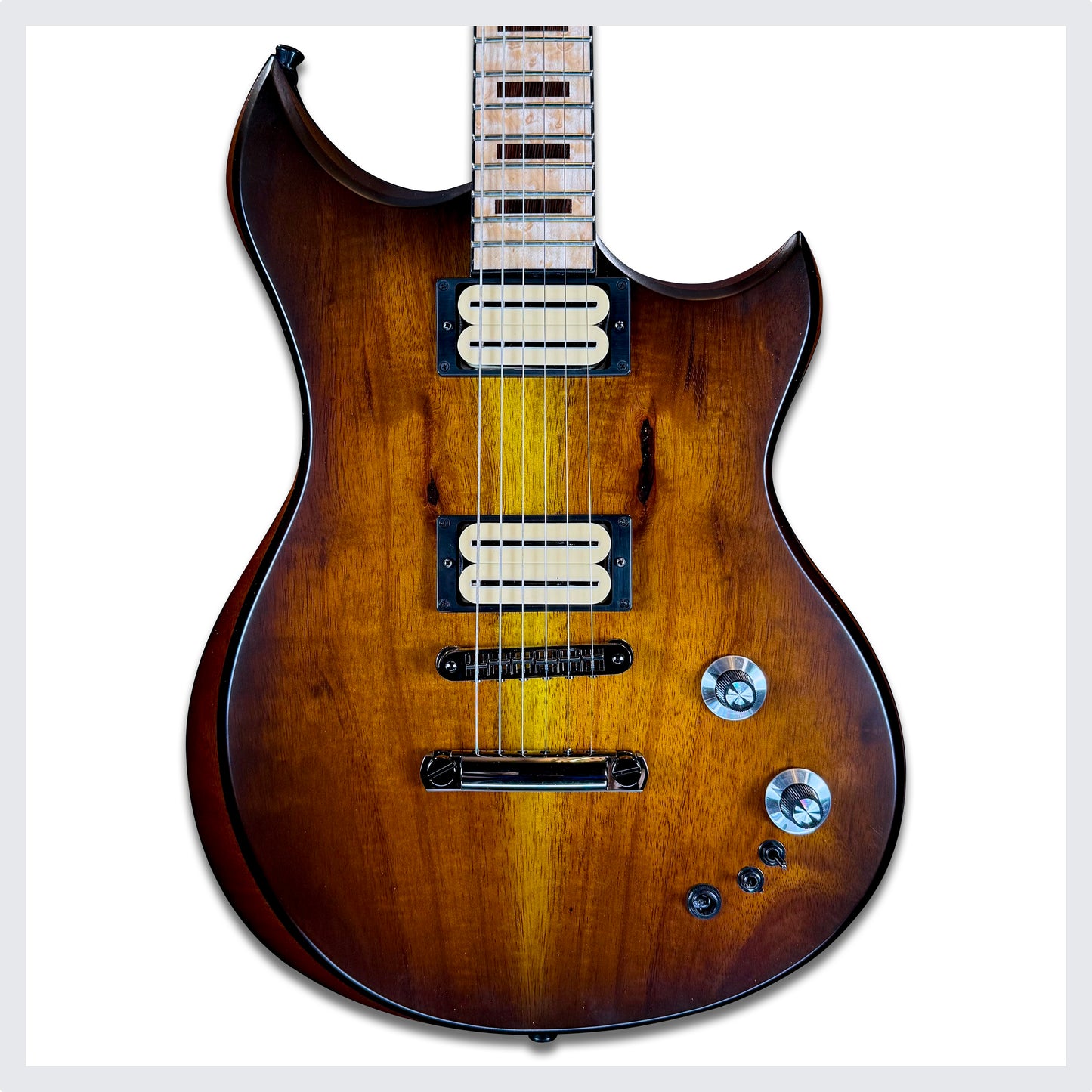 Dunable Cyclops USA Custom Shop | Koa Amber Burst