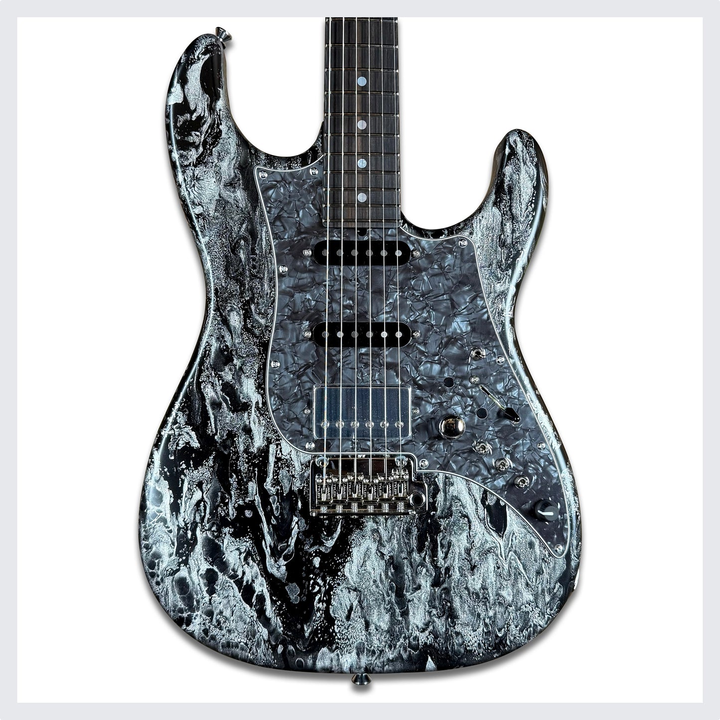 James Tyler Guitars Studio Elite | Black Schmear (Vibrato Spec)