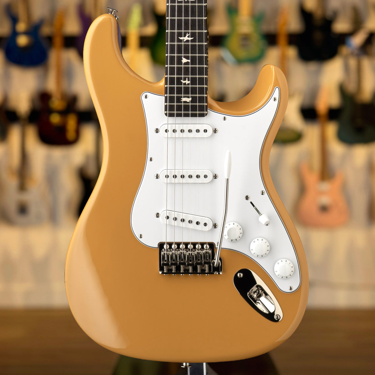 PRS Silver Sky Defender Limited Edition | Sandglow Yellow